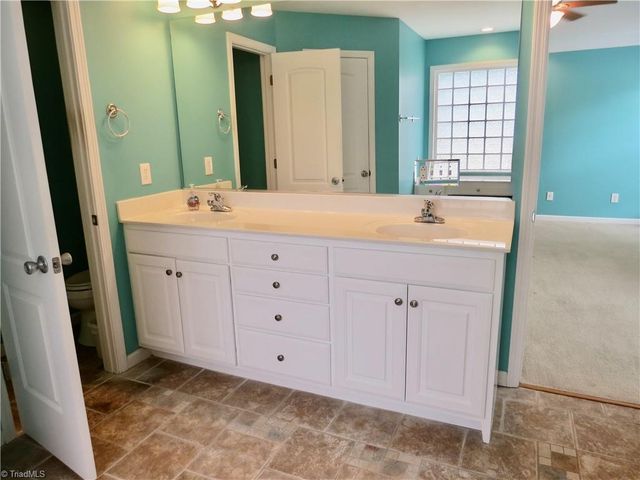 132 Feather Ridge Circle, Reidsville, NC 27320