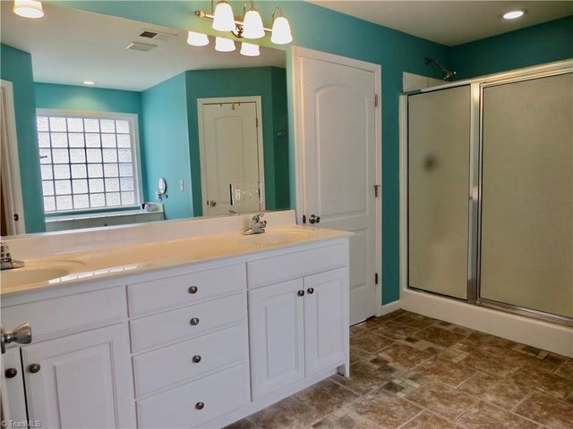 132 Feather Ridge Circle, Reidsville, NC 27320
