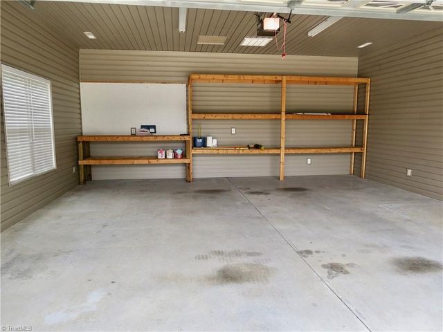 132 Feather Ridge Circle, Reidsville, NC 27320