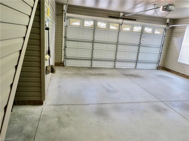 132 Feather Ridge Circle, Reidsville, NC 27320