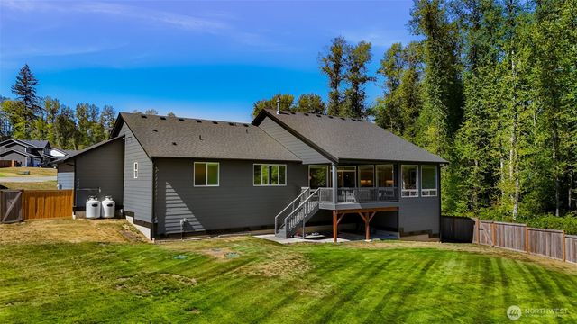 417 274th Street NE, Arlington, WA 98223
