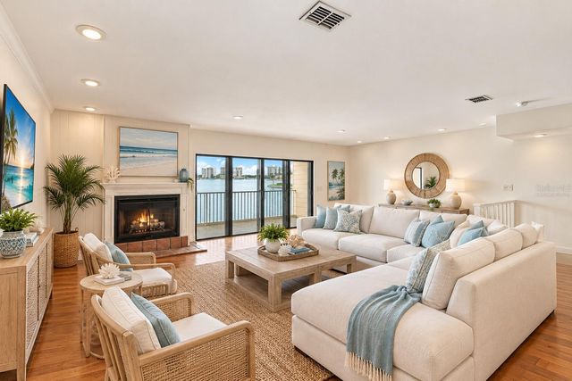 535 HAVEN POINT DRIVE, Treasure Island, FL 33706