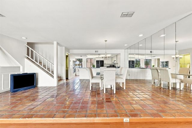 535 HAVEN POINT DRIVE, Treasure Island, FL 33706