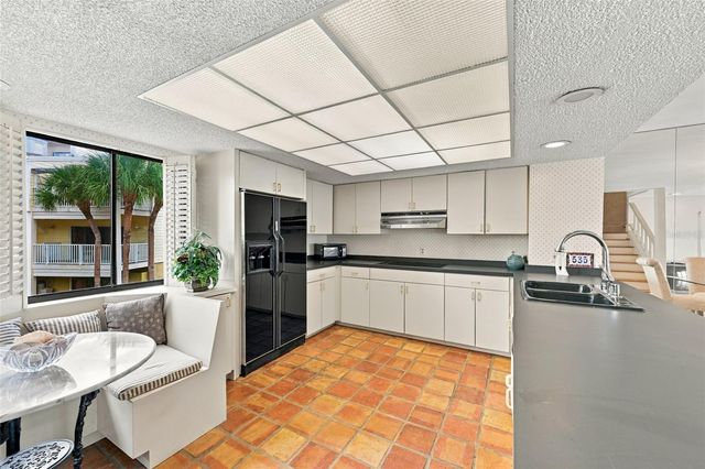 535 HAVEN POINT DRIVE, Treasure Island, FL 33706