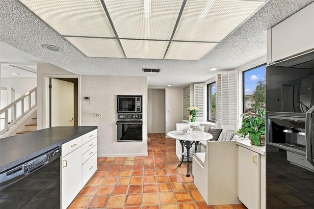 535 HAVEN POINT DRIVE, Treasure Island, FL 33706