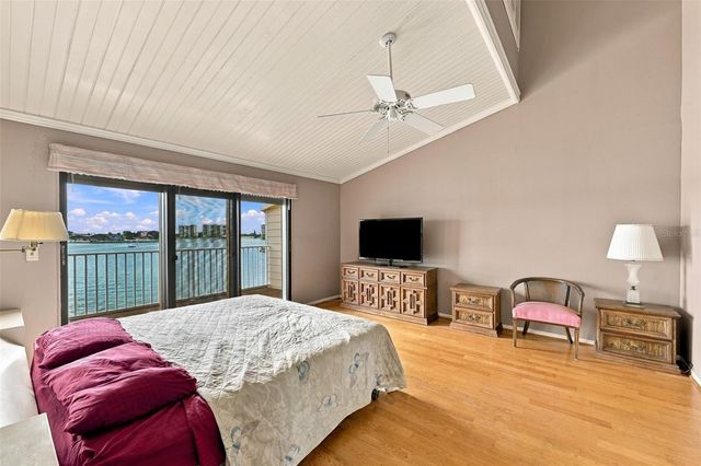 535 HAVEN POINT DRIVE, Treasure Island, FL 33706