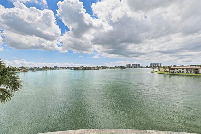 535 HAVEN POINT DRIVE, Treasure Island, FL 33706