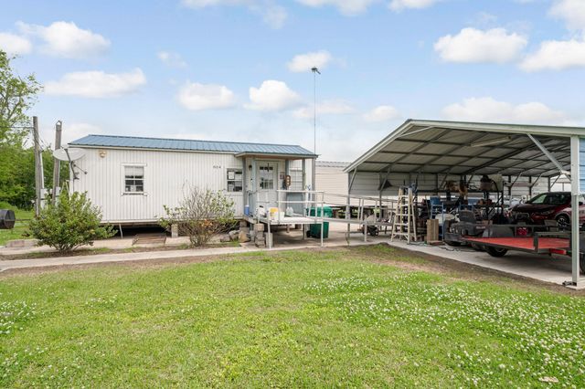 804 Forty Arpent Rd, Thibodaux, LA 70301