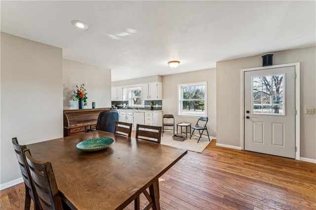 1168 Kingman Road, Pomona, KS 66076