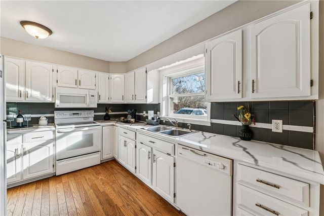 1168 Kingman Road, Pomona, KS 66076