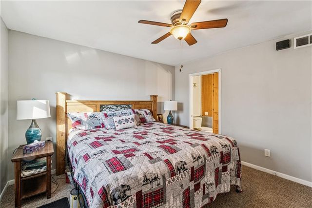 1168 Kingman Road, Pomona, KS 66076