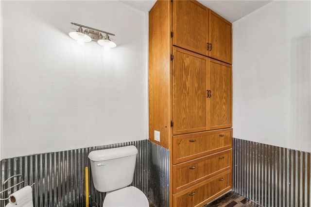 1168 Kingman Road, Pomona, KS 66076