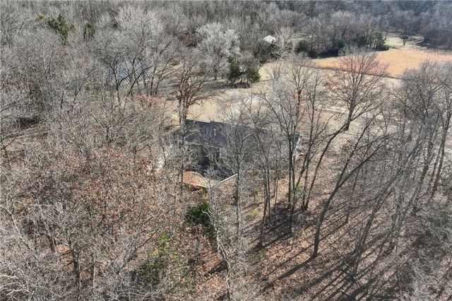 1168 Kingman Road, Pomona, KS 66076