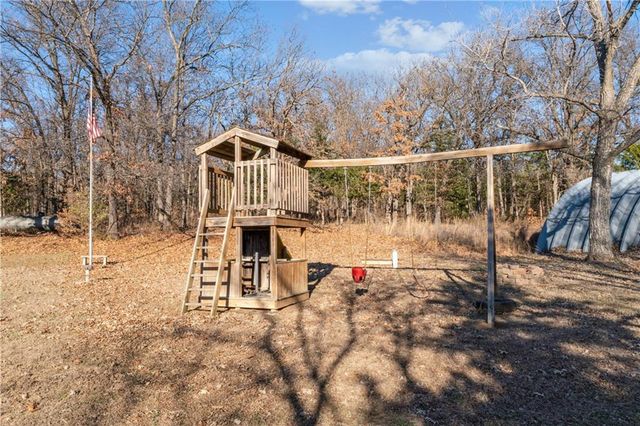 1168 Kingman Road, Pomona, KS 66076