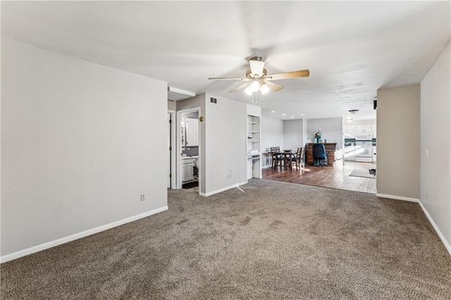 1168 Kingman Road, Pomona, KS 66076