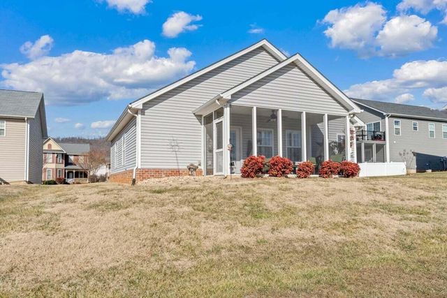 2615 QUEENS WAY, Vinton, VA 24179