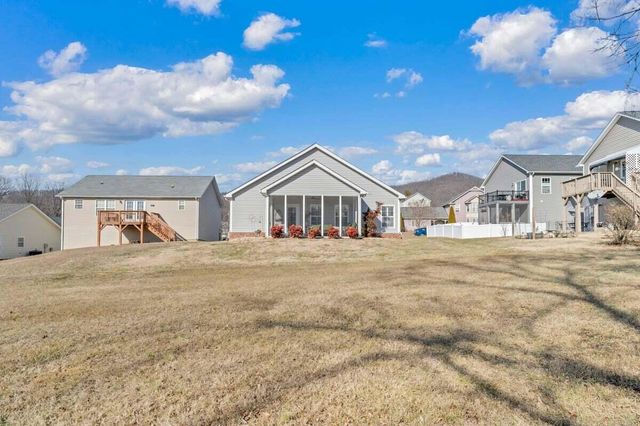 2615 QUEENS WAY, Vinton, VA 24179