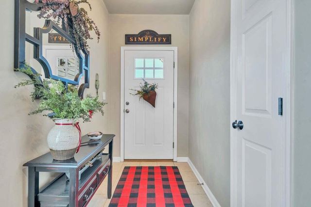 2615 QUEENS WAY, Vinton, VA 24179