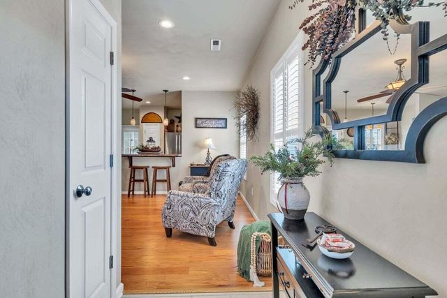 2615 QUEENS WAY, Vinton, VA 24179