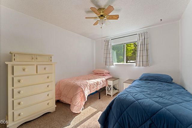 1120 SW Cottonwood Street, Grants Pass, OR 97526