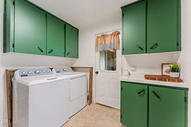 1120 SW Cottonwood Street, Grants Pass, OR 97526