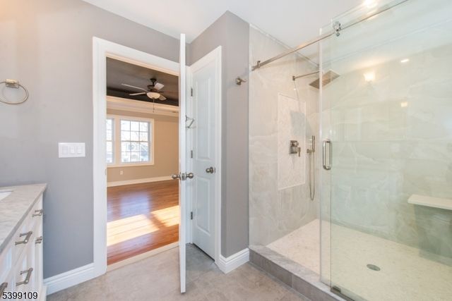 44 4Th Ave, Roseland Boro, NJ 07068