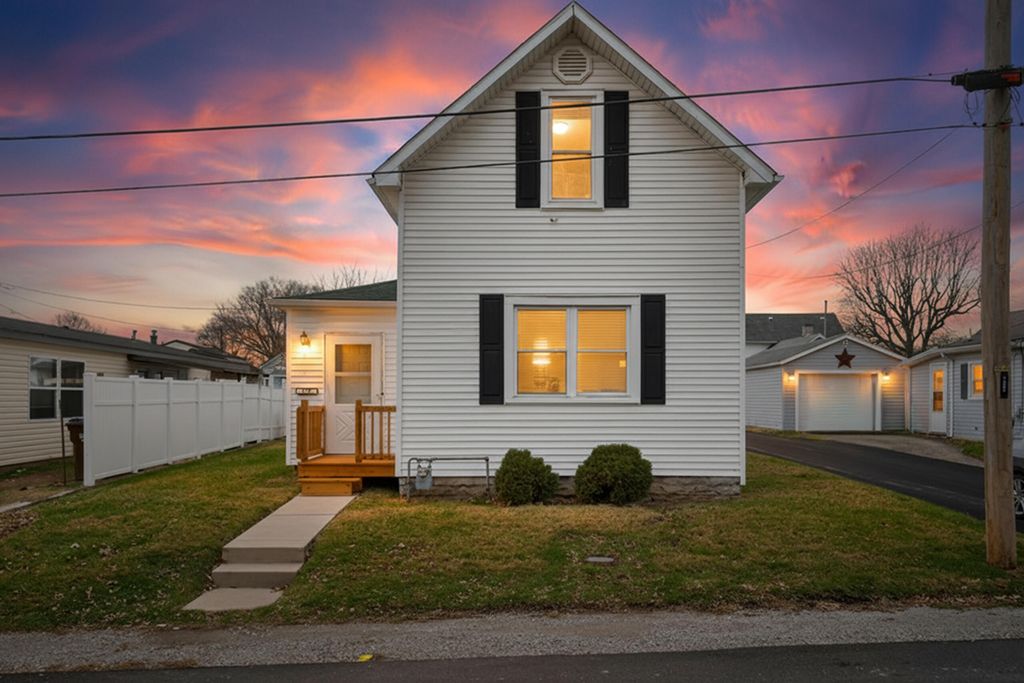 359 Ridge Street 359 Ridge Street, Piqua, OH 45356