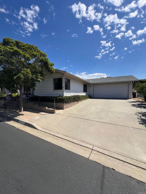 1622 Lotus, Escondido, CA 92026 — photo 5