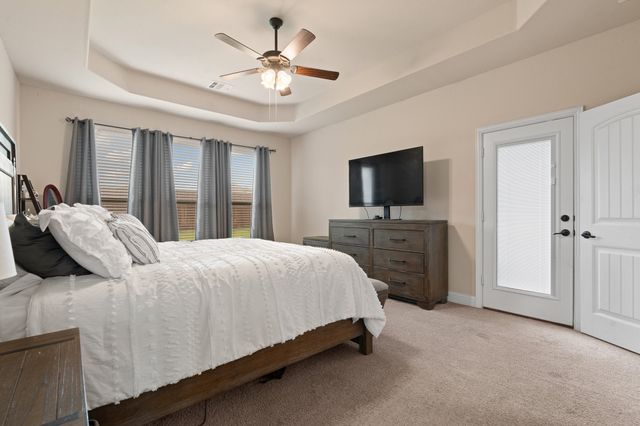 414 Belmont Drive, Midlothian, TX 76065