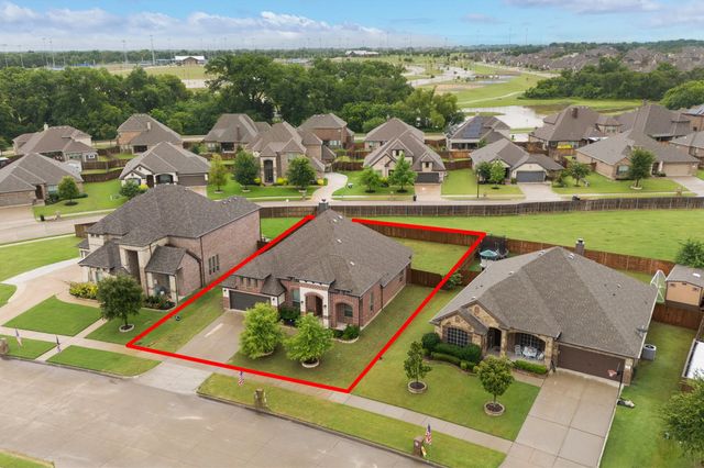 414 Belmont Drive, Midlothian, TX 76065