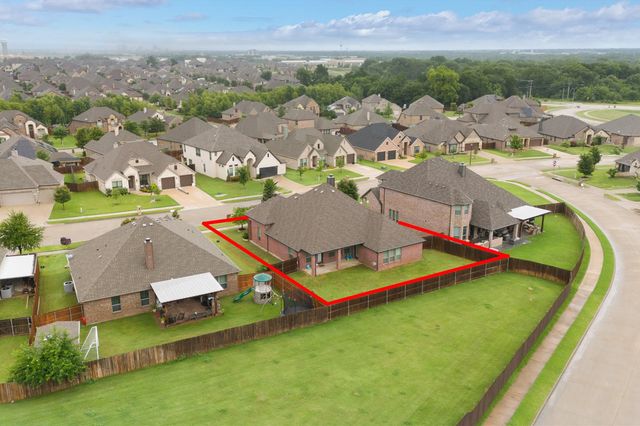 414 Belmont Drive, Midlothian, TX 76065