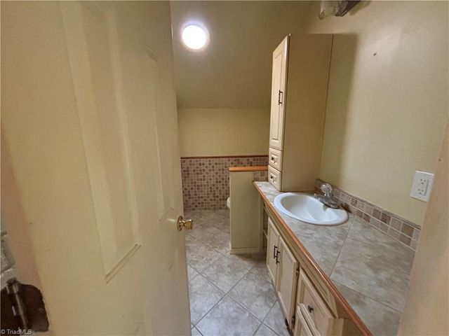 1793 US Highway 220, Stokesdale, NC 27357