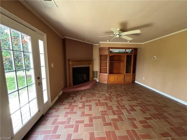 1793 US Highway 220, Stokesdale, NC 27357