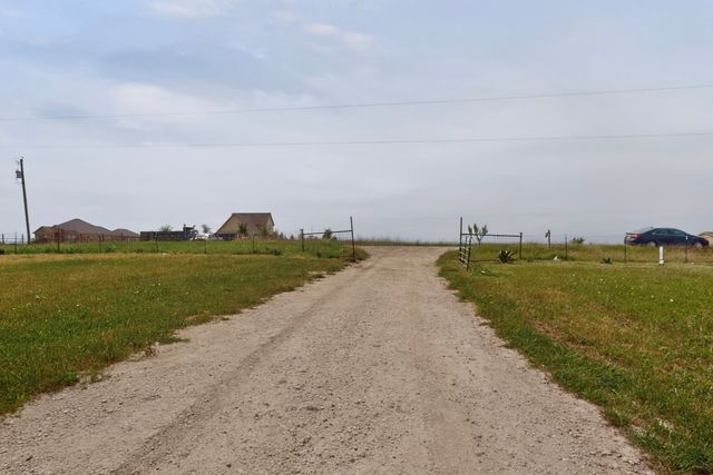 6035 County Road 302, Grandview, TX 76050