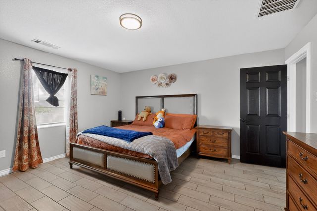6035 County Road 302, Grandview, TX 76050