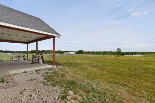 6035 County Road 302, Grandview, TX 76050