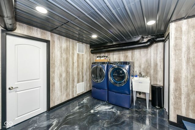 5164 N Illinois Street, Indianapolis, IN 46208