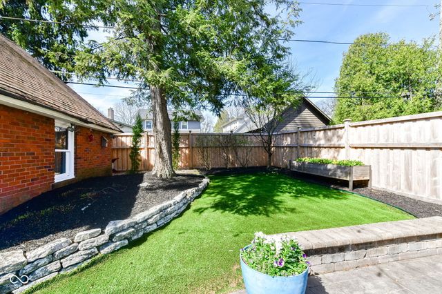 5164 N Illinois Street, Indianapolis, IN 46208