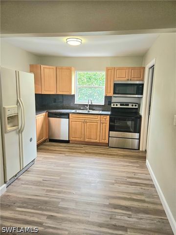 3414 Seminole AVE, Naples, FL 34112