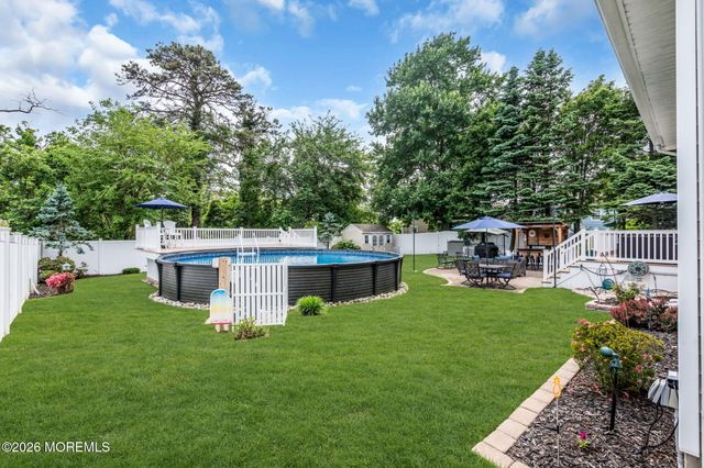 271 Kettle Creek Road, Toms River, NJ 08753