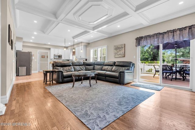 271 Kettle Creek Road, Toms River, NJ 08753