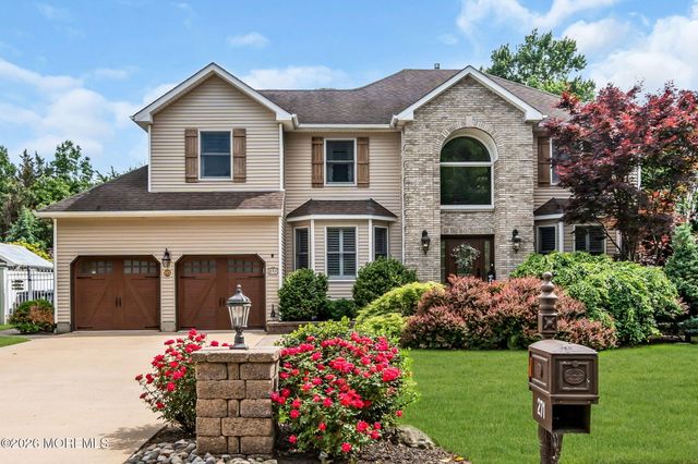 271 Kettle Creek Road, Toms River, NJ 08753