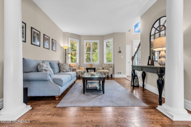 271 Kettle Creek Road, Toms River, NJ 08753