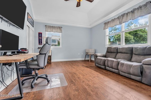271 Kettle Creek Road, Toms River, NJ 08753