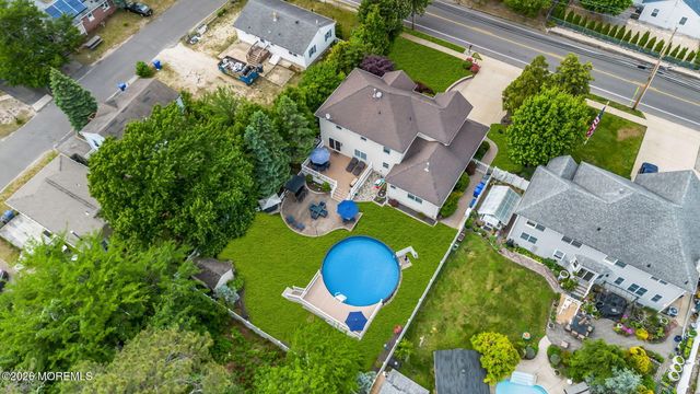 271 Kettle Creek Road, Toms River, NJ 08753