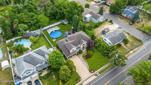 271 Kettle Creek Road, Toms River, NJ 08753