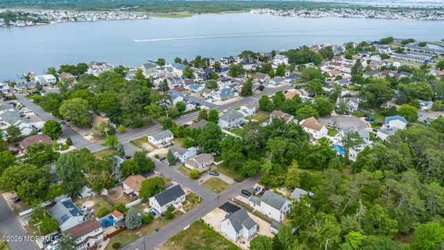 271 Kettle Creek Road, Toms River, NJ 08753