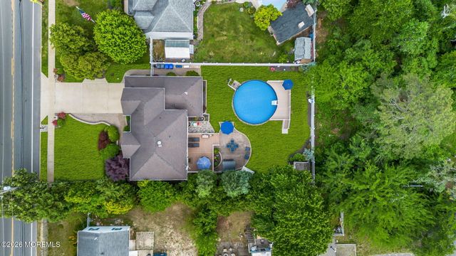 271 Kettle Creek Road, Toms River, NJ 08753