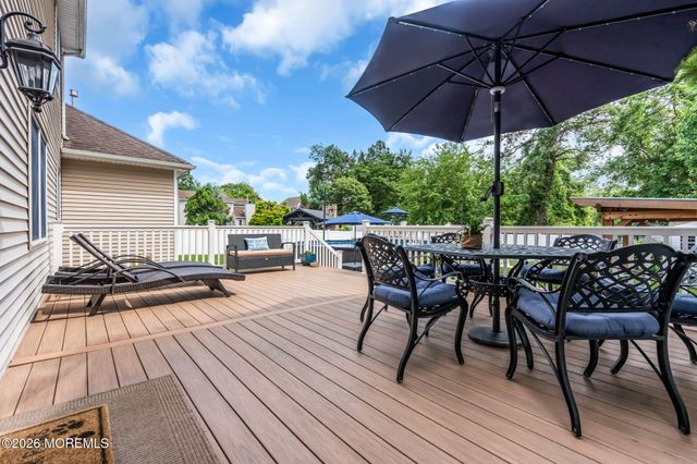 271 Kettle Creek Road, Toms River, NJ 08753