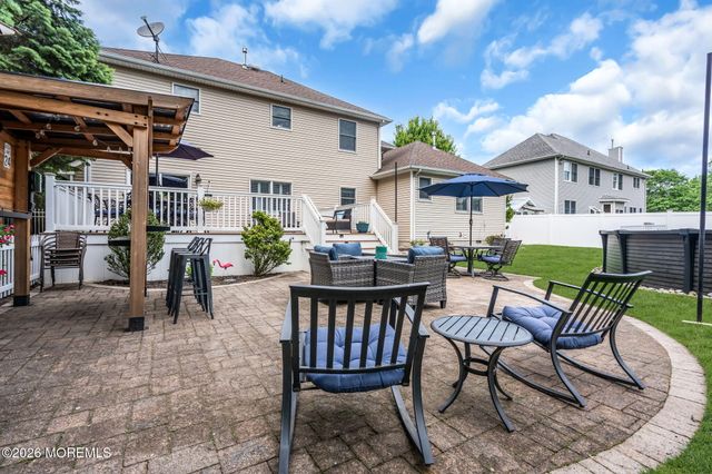 271 Kettle Creek Road, Toms River, NJ 08753